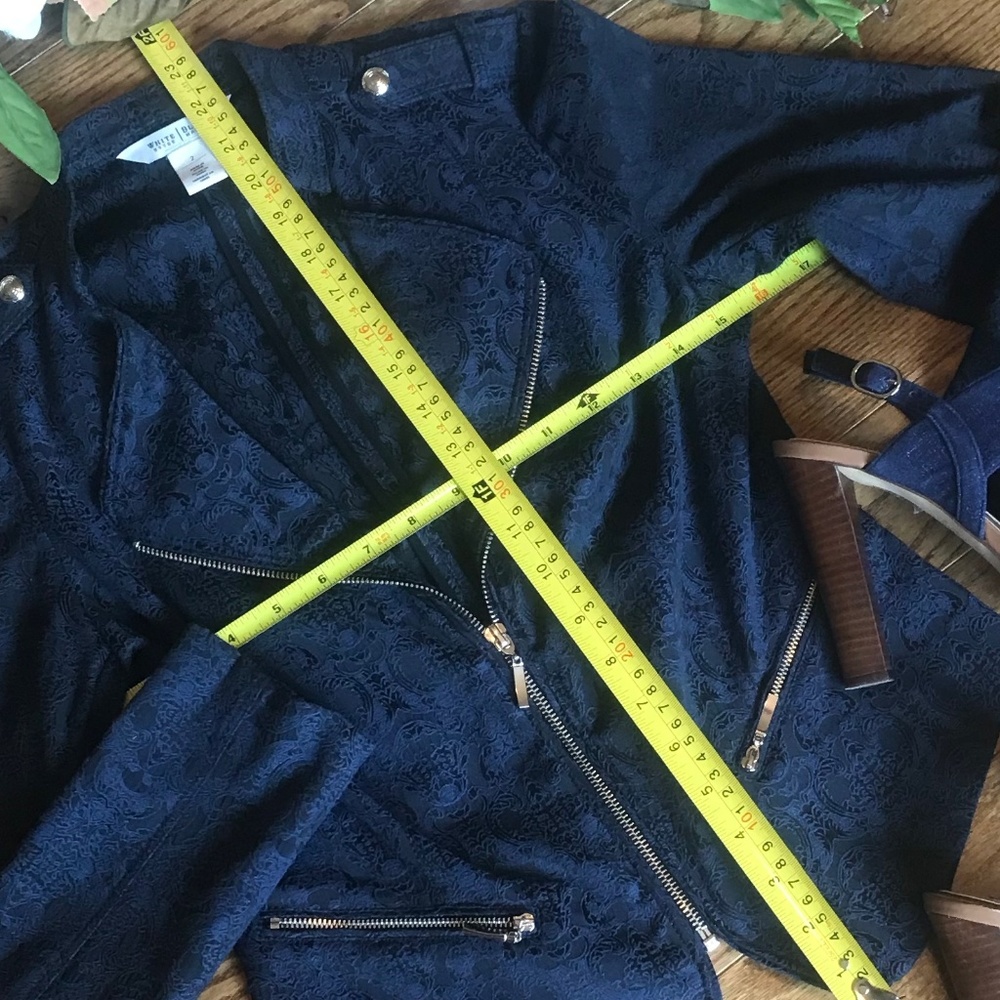 White House Black Market Jacket - Picture 5 of 8